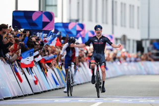 Fin Graham wins the men's C1-3 road race at the Paris 2024 Paralympic Games