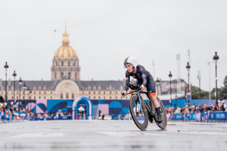 Anna Henderson on the Olympic time-trial course in Paris 2024