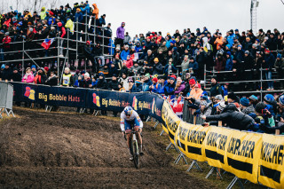 Zoe Backstedt at 2024 cyclo-cross world championships