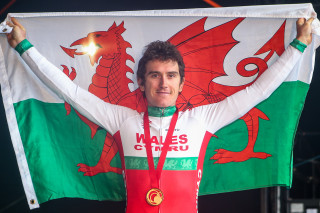 Geraint Thomas wins gold at the 2014 Commonwealth Games