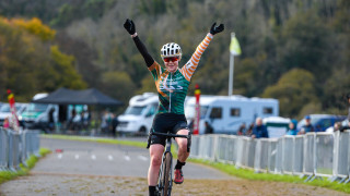 Thomas Mein and Anna Flynn fly to victory in Paignton