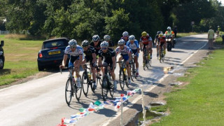 Road: Cox escapes to take CC Hackney RR victory